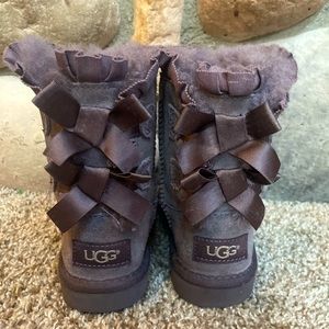 Girls Kids Size 8 Bailey Bow Purple Ugg Boots